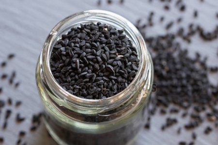 black-cumin-seeds